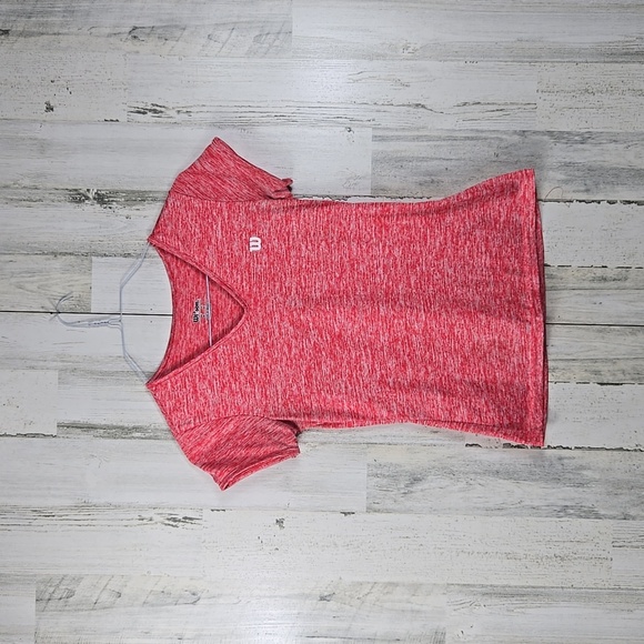 Wilson vneck short sleeve red active wear shirt women's size medium - Picture 6 of 6